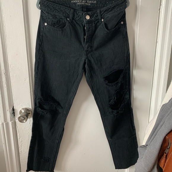 AE Distressed Mom Jeans - Picture 1 of 3